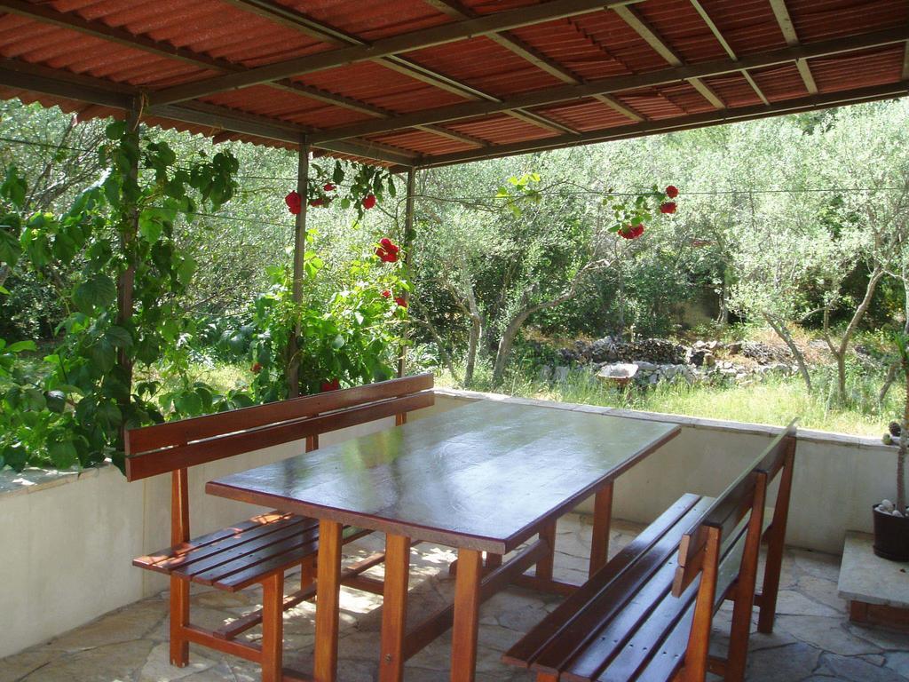 Guest House Beverin Sali Rum bild